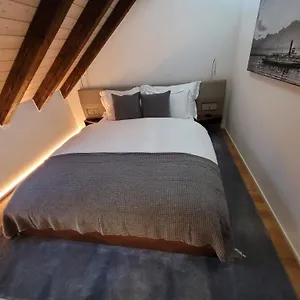  Apartment Le Bijou Lintheschergasse / Hb Switzerland